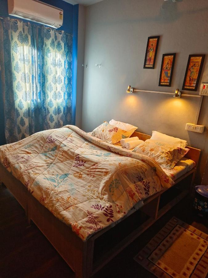 Banaras Rest House Варанаси Экстерьер фото
